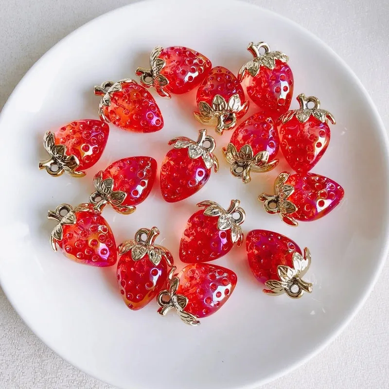 10 PCS/Package Plastic Resin Rhinestones Strawberry Pendant