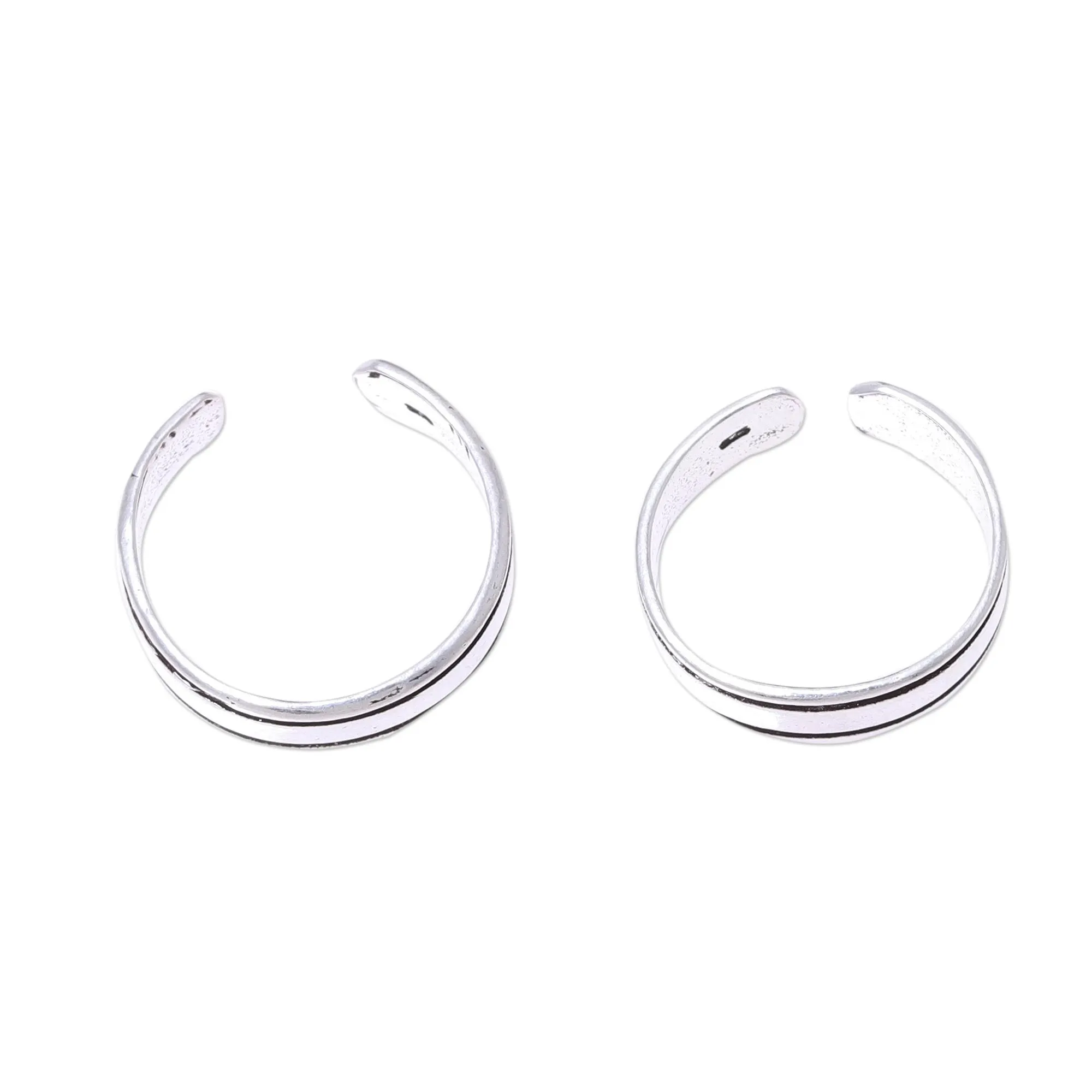 Divine Minimalism Sterling Silver Adjustable Striped Pair of Toe Rings