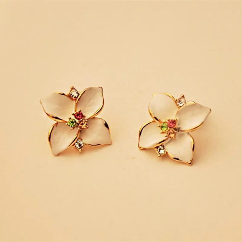 Fashion Gold Plated Flower Crystal Stud Earrings Flower Rhinestone Earrings for Women