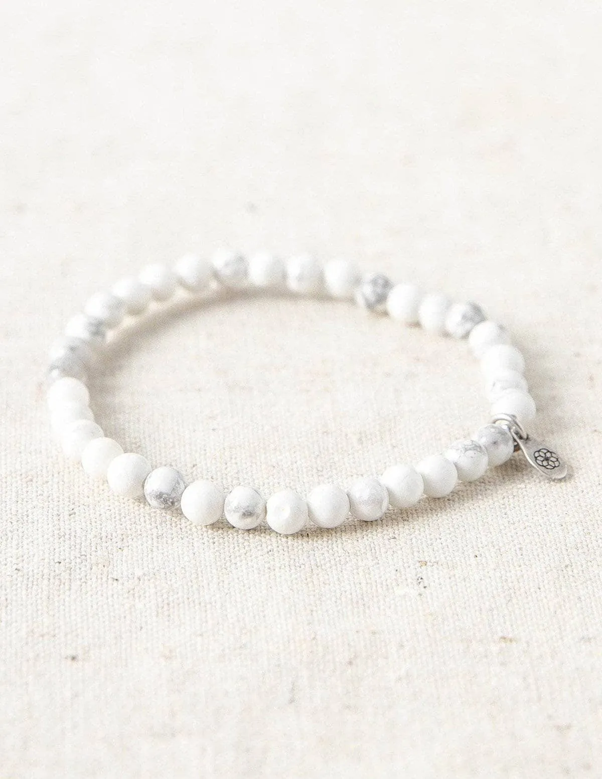 Howlite Mini Gemstone Bracelet