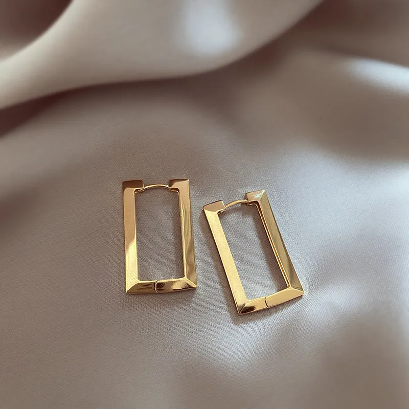 Just Lil Things Gold Hoop Earrings jlt12105