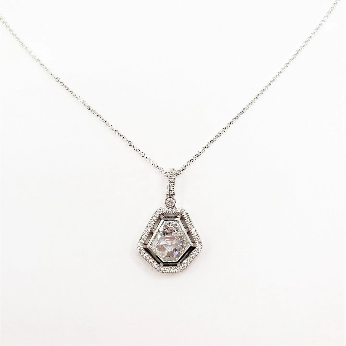 KITE & TRILLION DIAMOND HEXAGON PENDANT