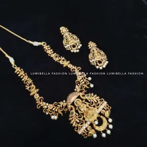 Matte Laxmi Style Elegant Neckset