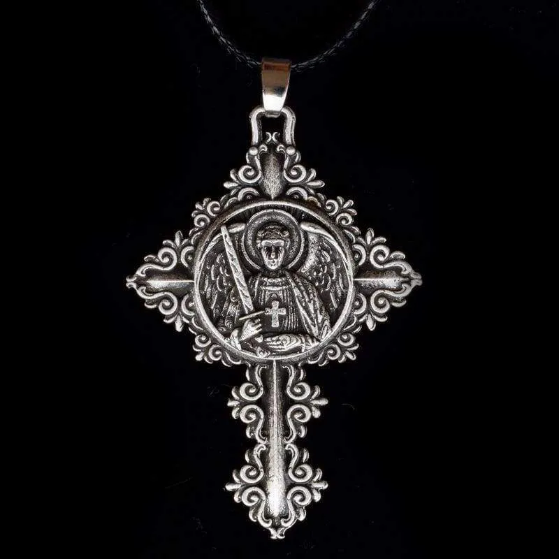 Men Necklace Archangel Michael Protect Me Saint Shield Protection Pendant Amulet Jewelry