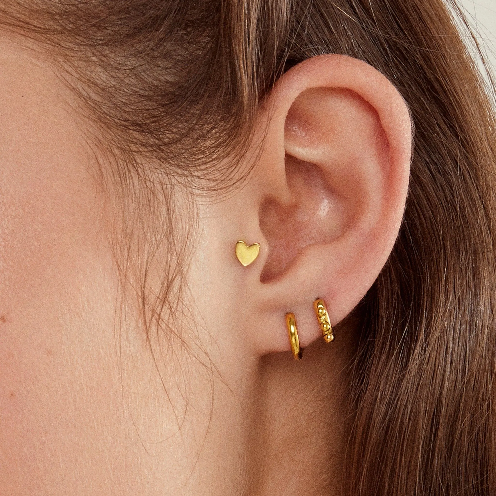 Priya Stud Earrings