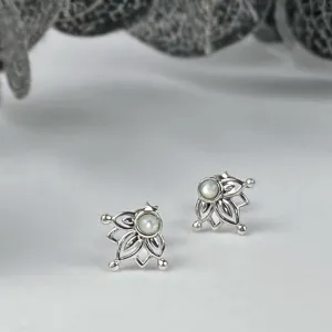 Snowbloom Earrings - VE704M