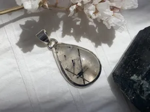 Tourmalated Quartz Ariel Pendant - Small Oval