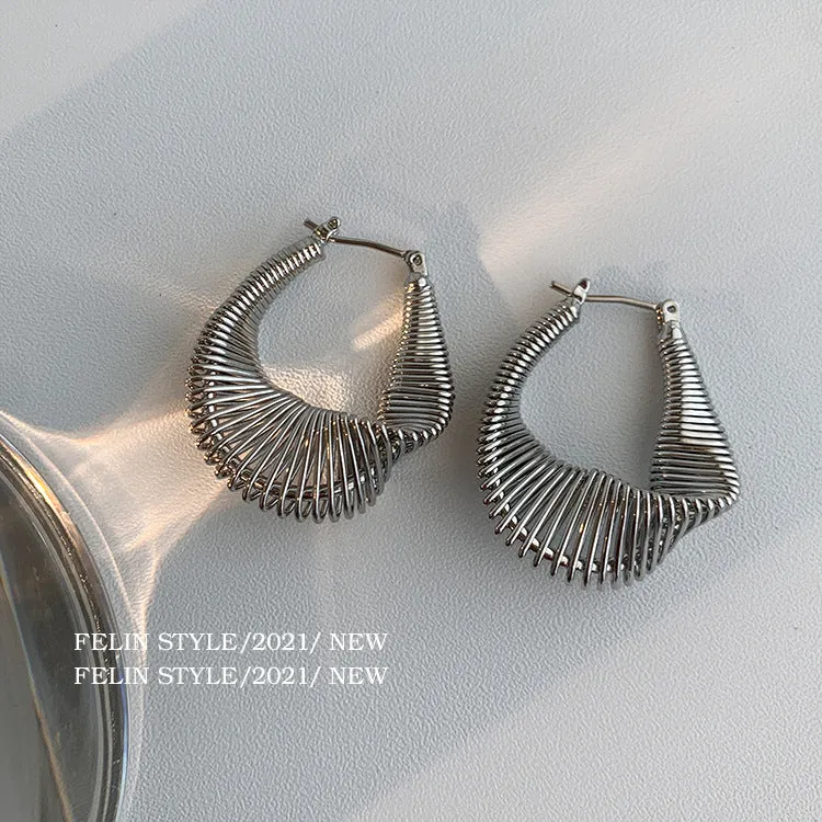 Trendy Irregular Twisted Silver Earring JLT12976